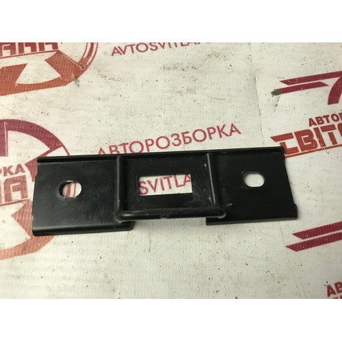 Петля замка бардачка Ford Connect 2002-2013 5081567